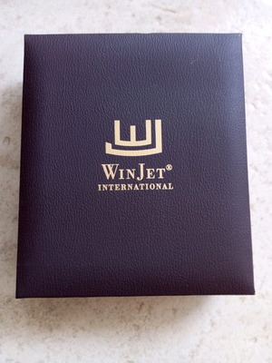 WinJet luxury case like new, dark brown with gold lettering