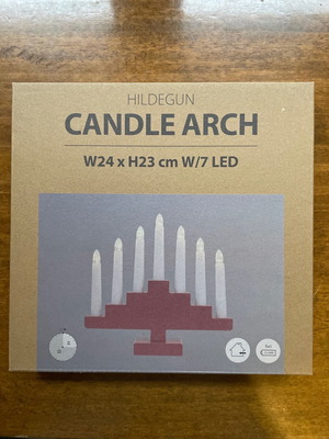 Candle arch new, candles in arch shape