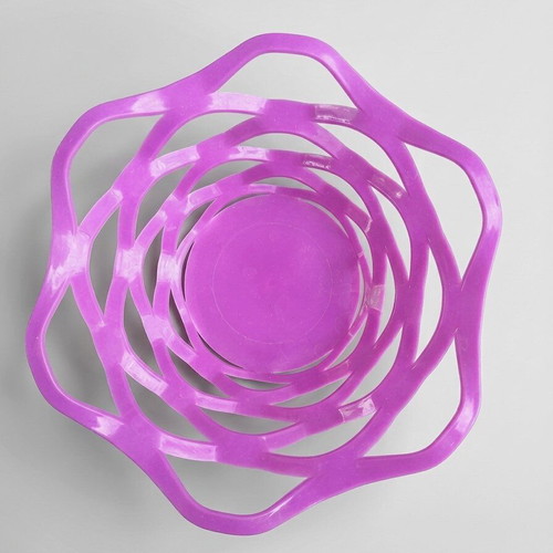 Fuchsia fruit bowl like new, ideal for fruits