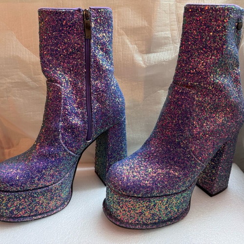High Boots with Platform and Glitter used, size 37