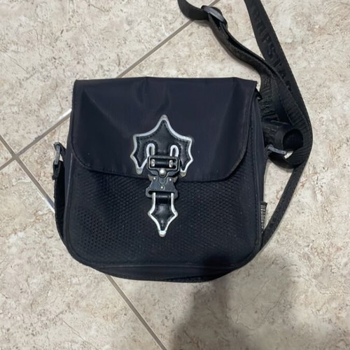 Trapstar reflective bag used, black