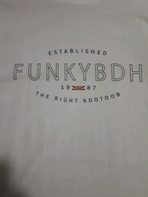 Funky Buddha T-shirt size L white like new