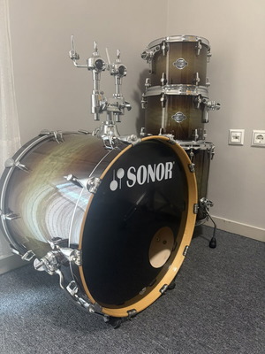 Sonor Select Force Canadian Maple drum set, Dark Forest Burst finish