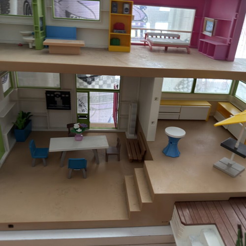 Playmobil house used with furniture and extra pool