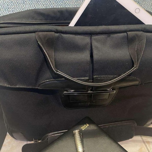 Samsonite shoulder bag waterproof used, black