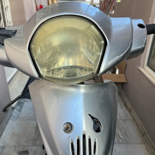 Honda Innova headlight used