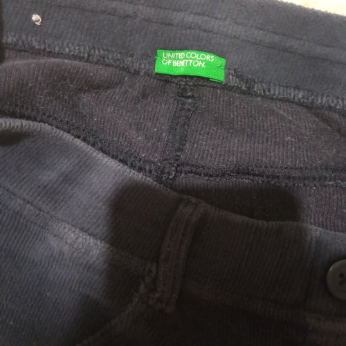 Benetton kids corduroy pants used, black and purple, size 3XL