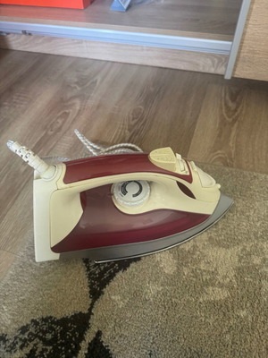 Iron Superior 2200 W used