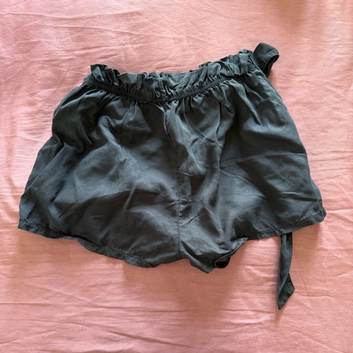 Celestino shorts like new, navy blue, one size