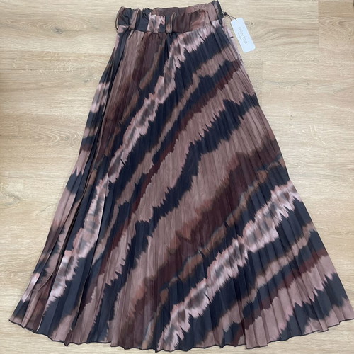 Celestino brown skirt size M, new with tag