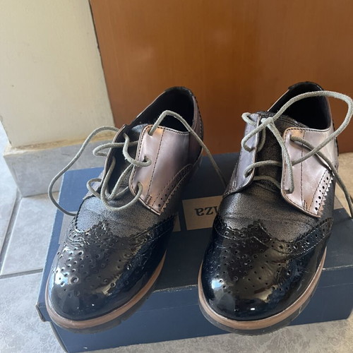 Verde Oxford shoes size 38 like new, black and rose gold