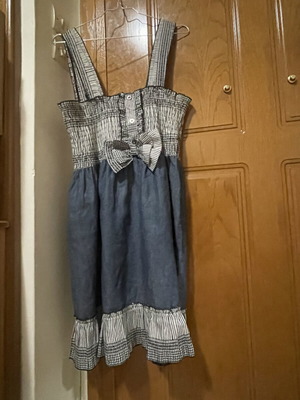 Summer dress with wide straps and decorative bow, like new, size M/L