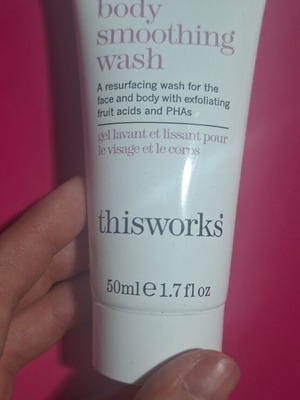 Thisworks Perfect Body Smoothing Wash new