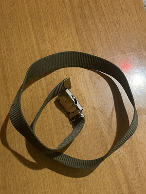 Belt adjustable, green, used