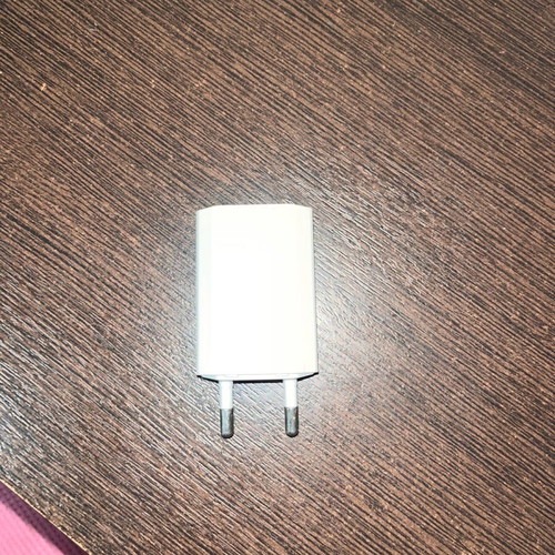 Type-C adapter like new, white