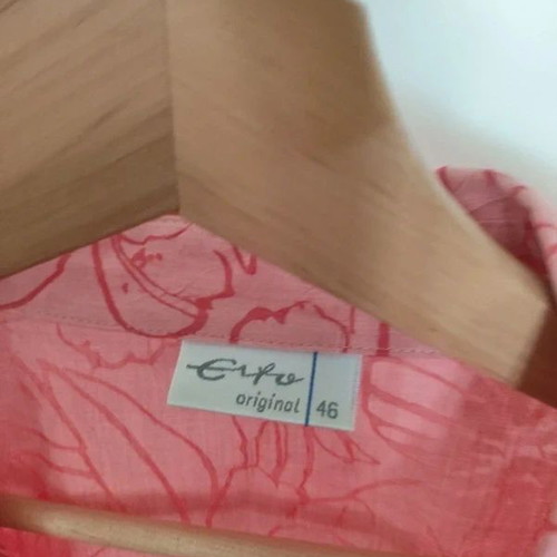 Erfo Pink Blouse with Rose Pattern in XL/XXL Like New