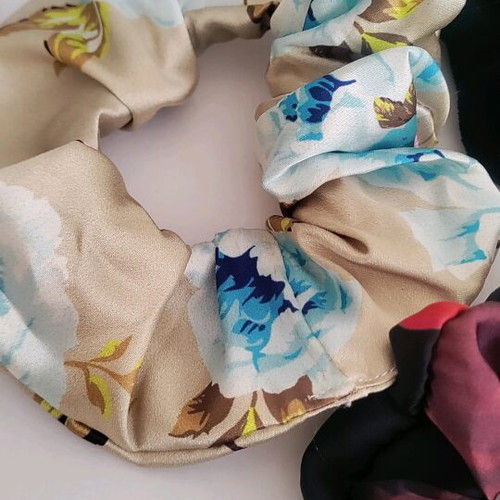 Scrunchies set of five, new, multicolored