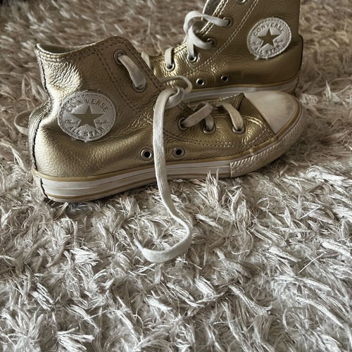 Converse All Star size 32 like new, white and gold sneakers