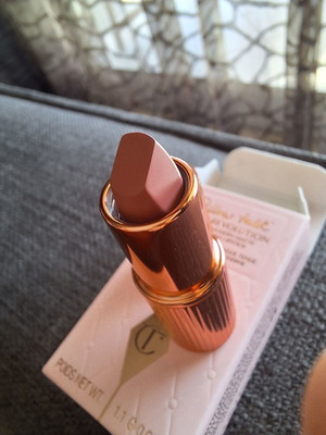 Charlotte Tilbury mini Matte Revolution lipstick, Pillow Talk Original