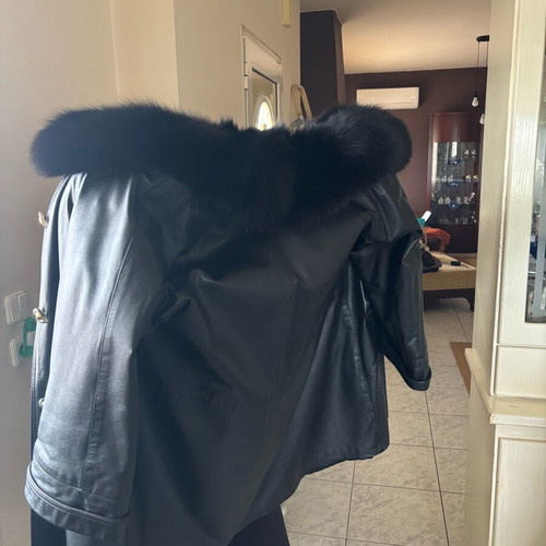Leather coat black XXL like new