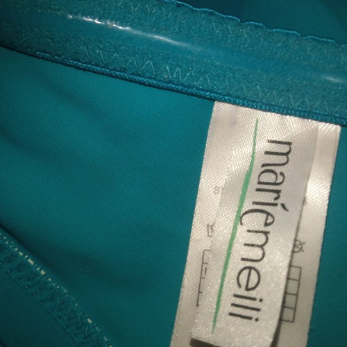 swimsuit with ruffles size 85C