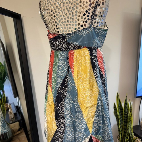 Babydoll silk dress BCBG Max Azria like new, multicolor