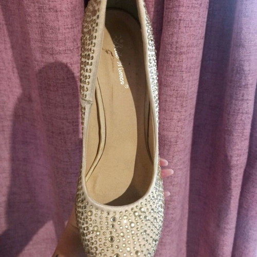 Sexy champagne platform shoes with rhinestones and unique heel like new