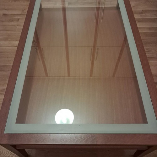 Coffee table like new, 1.10m x 0.71m x 0.42m