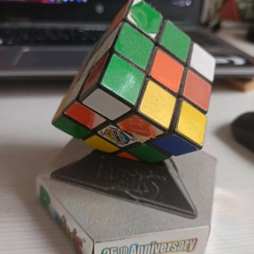 Rubik Cubes 25th anniversary used, collectible