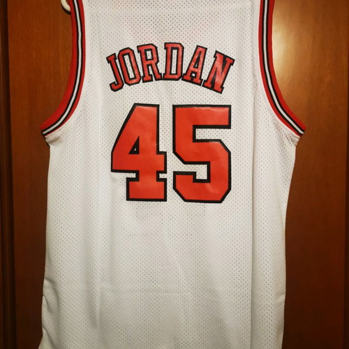 Jordan 45 Chicago Bulls M