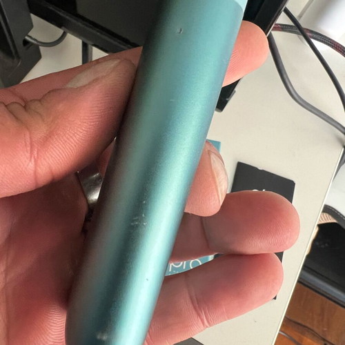 Glo Hyper Pro used electronic cigarette in excellent condition