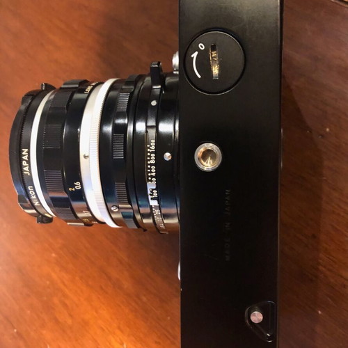 Nikon FTN SLR film camera like new with Nikkor-H 50mm f/2 lens