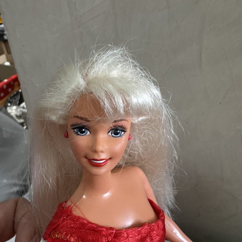 Vintage Barbie doll used in good condition