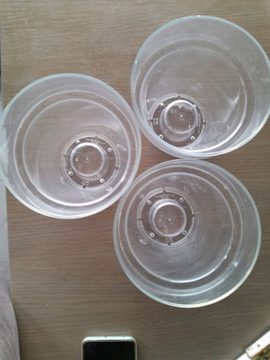 Plastic orchid pots like new, pack of 3