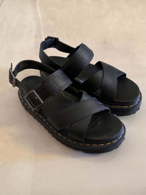 Dr. Martens sandals size 37, black