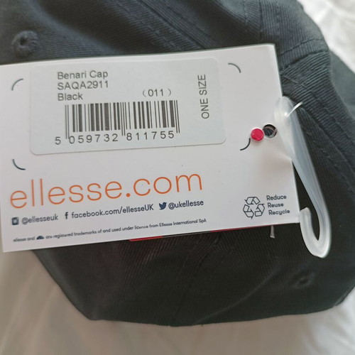 Καπέλο τζόκεϊ Ellesse καινούργιο, μαύρο και γκρι, one size