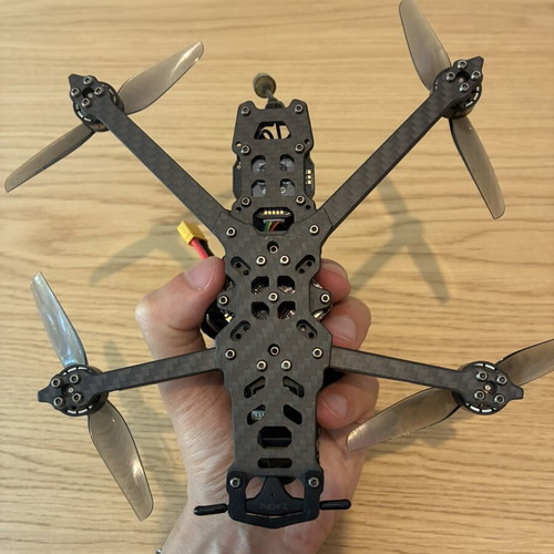 GEPRC Tern LR40 Analog ELRS 2.4GHz FPV drone like new, 4-inch, GPS, carbon frame