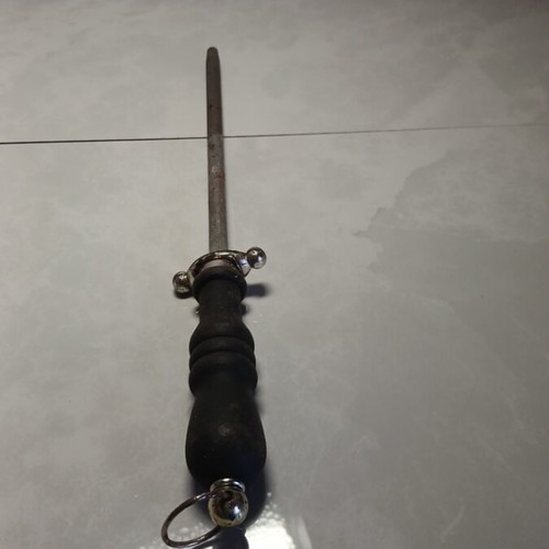 Knife sharpener used