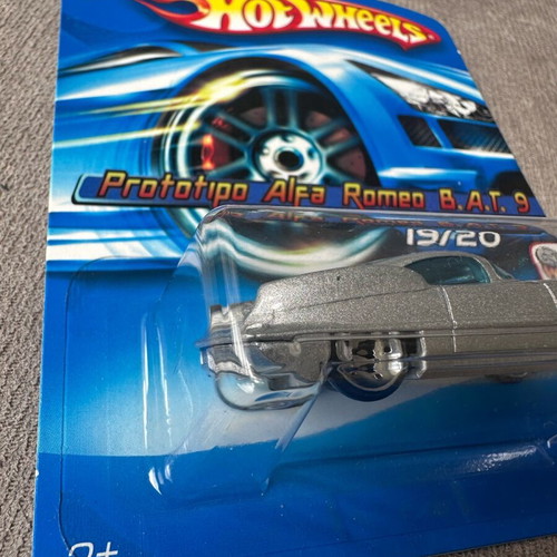 Hot Wheels Alfa Romeo BAT 9 Prototipo new mainline 2005