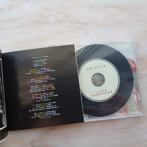 The Kills Blood Pressures CD like new, rock