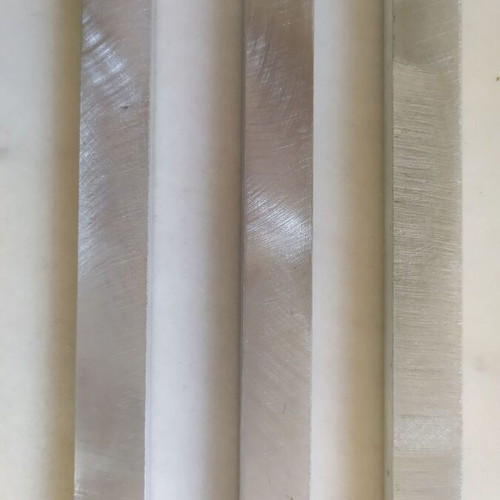 Βέργες brushed aluminium καινούργιες, 3 τεμάχια περίπου 50 εκ από Ιταλία