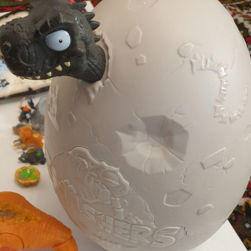 Zuru Smashers Dino Island Mega Egg T-Rex Toy like new