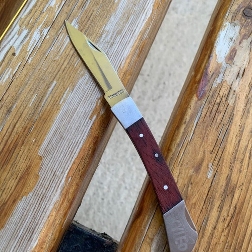 Lockback folding knife used, unsharpened blade