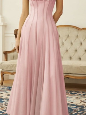 Pink dress, Miss Rosier