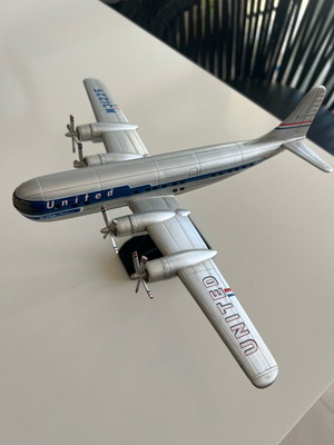 United airplane model like new, vintage