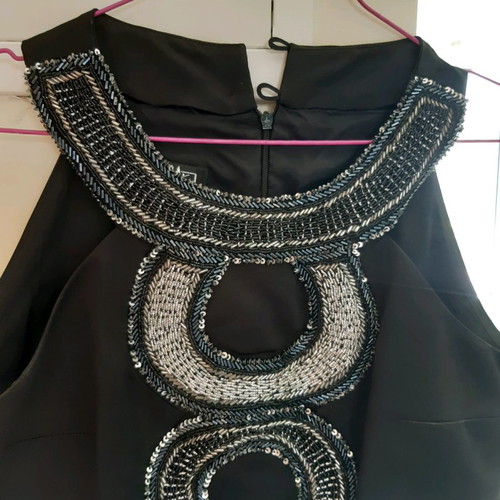 Black dress like new, size M, thick satin with embroidery