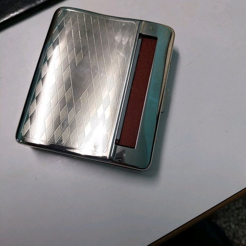 Tobacco case like new