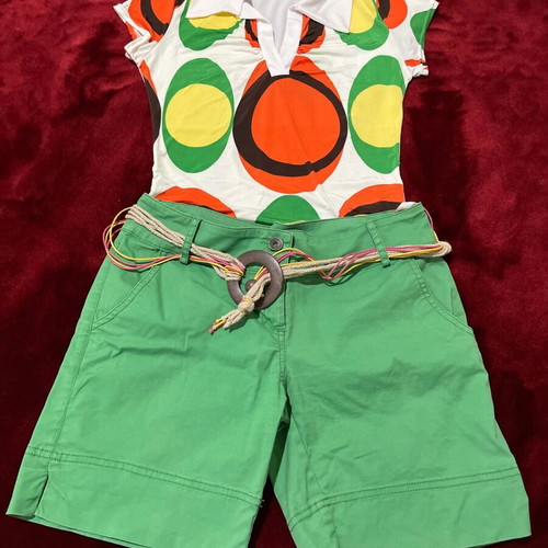 Women's set of 2 pieces used with Hype shorts and Jennyfer top