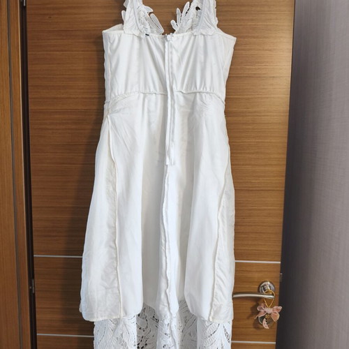 Shein lace dress size L like new, white