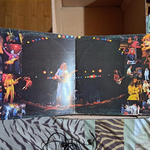 Cheap Trick At Budokan vinyl used, rock, gatefold album